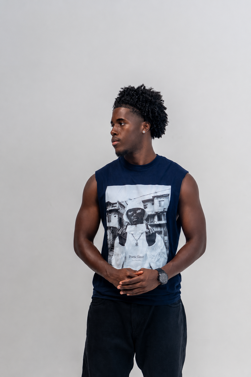 Sleevless Tee