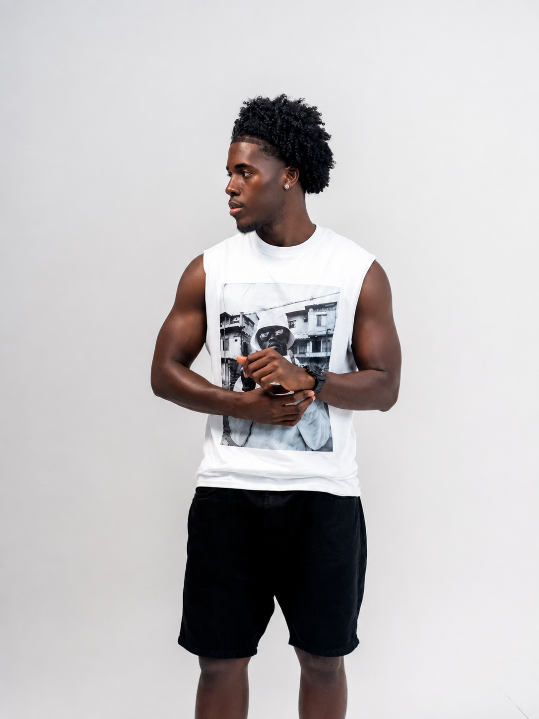 Sleevless Tee